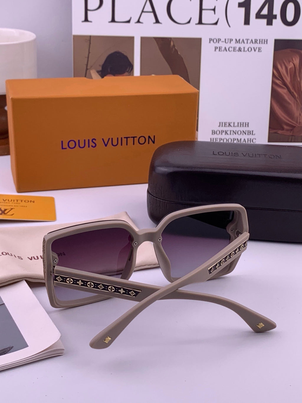 Louis Vuitton Fashion Gold Lens Sunglasses for Men & Women - 464795 - detail image 4