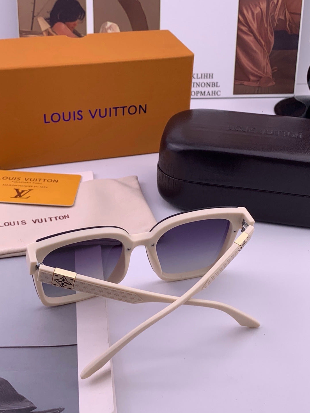 Louis Vuitton L1765 Polarized Square Gold Lens Sunglasses for Men & Women - detail image 2