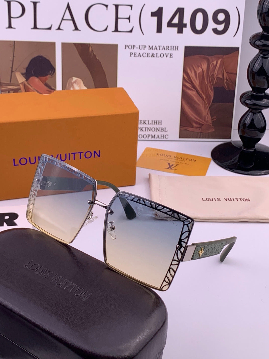 Louis Vuitton L3730 Square Gold Lens Sunglasses for Men & Women - detail image 3
