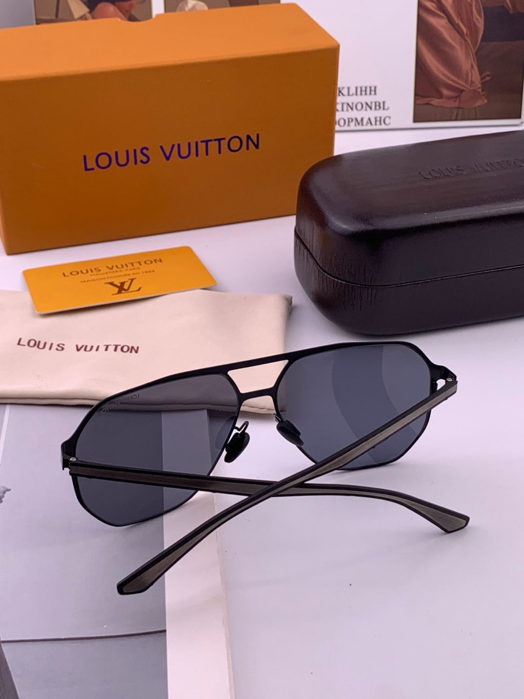 Louis Vuitton L6229 Polarized Aviator Blue Lens Sunglasses for Men - 464787 - detail image 7