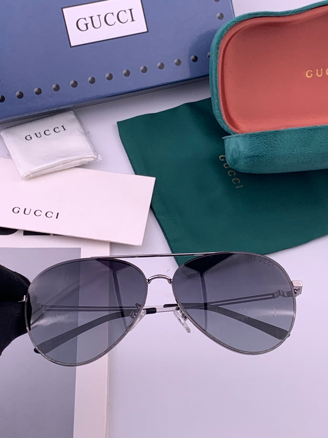 Gucci G052 Polarized Aviator Gold Lens Sunglasses for Men - 465000