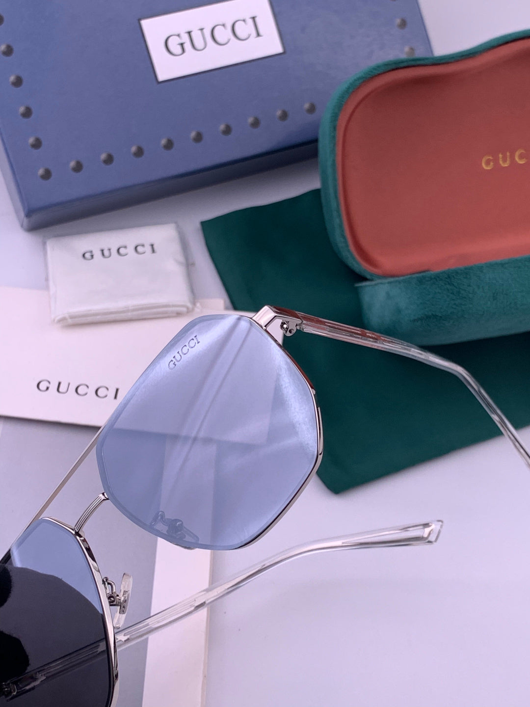 Gucci G01804 Polarized Aviator Gold Lens Sunglasses for Men - 465002 - detail image 3