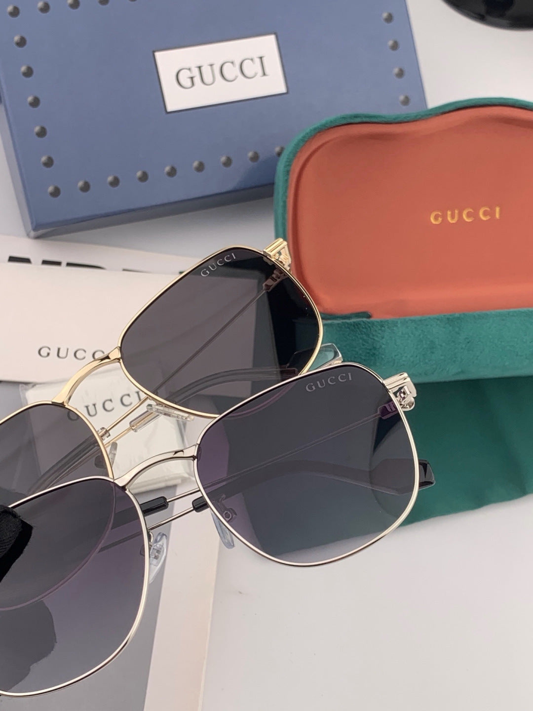 Gucci G6162 Polarized Oversized Black Lens Sunglasses for Men & Women - 464919 - detail image 5
