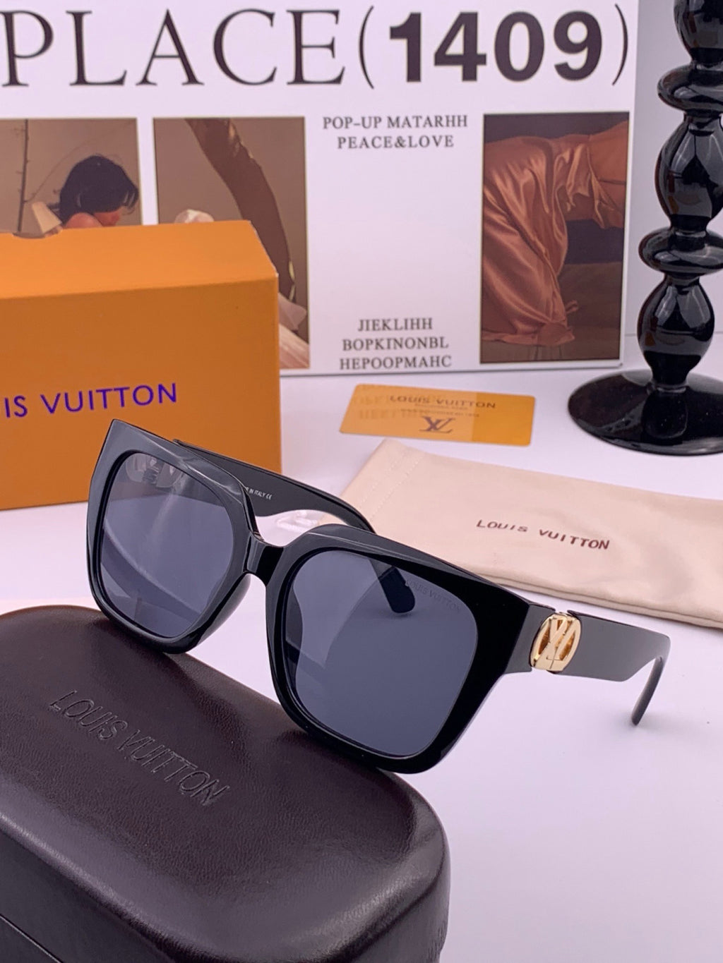 Louis Vuitton L95801 Square Gold Lens Sunglasses for Women - 464702 - detail image 4
