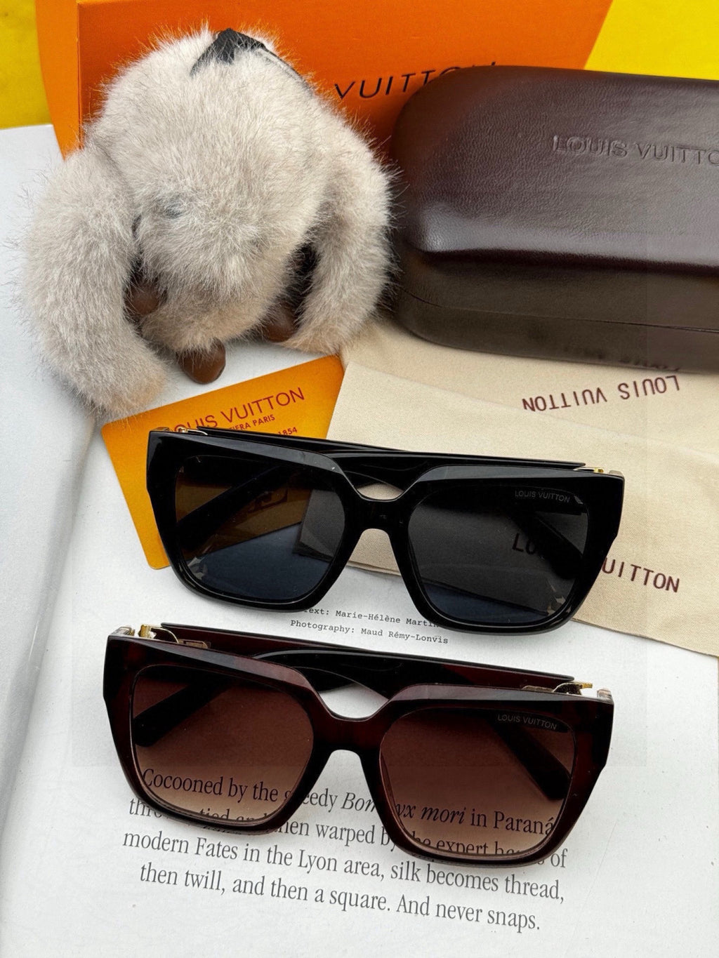 Louis Vuitton L95801 Square Brown Lens Sunglasses for Women - 464715 - detail image 5