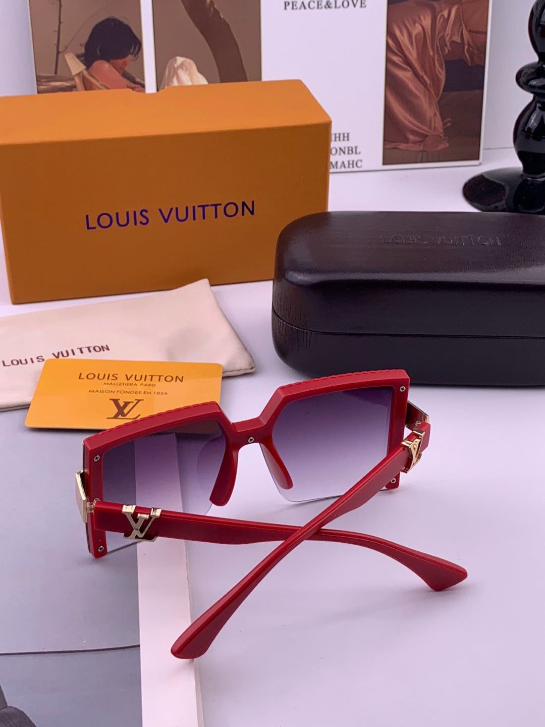 Louis Vuitton L6149 Square Black Lens Sunglasses for Men & Women - 464717 - detail image 5