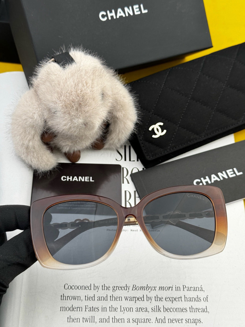 Chanel CH25801 Square Brown Lens Sunglasses for Men & Women - 465106 - detail image 2