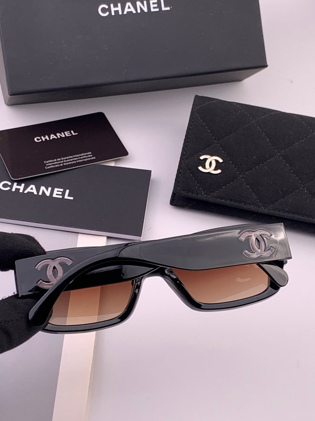 Chanel CH76910 Square Black Lens Sunglasses for Men & Women - 465107 - detail image 4