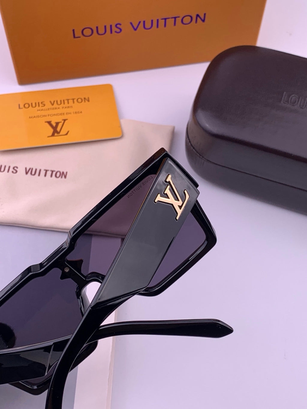 Louis Vuitton L7600 Square Black Lens Sunglasses for Women - 464701 - detail image 5