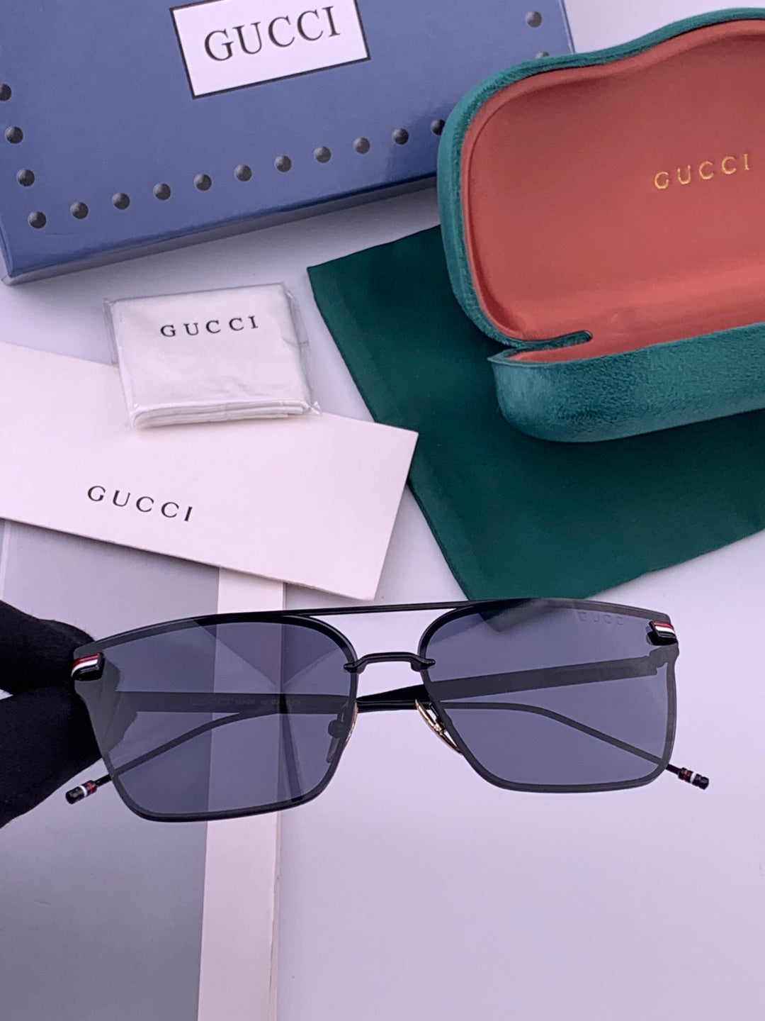 Gucci G152 Polarized Aviator Gold Lens Sunglasses for Men & Women - 464898