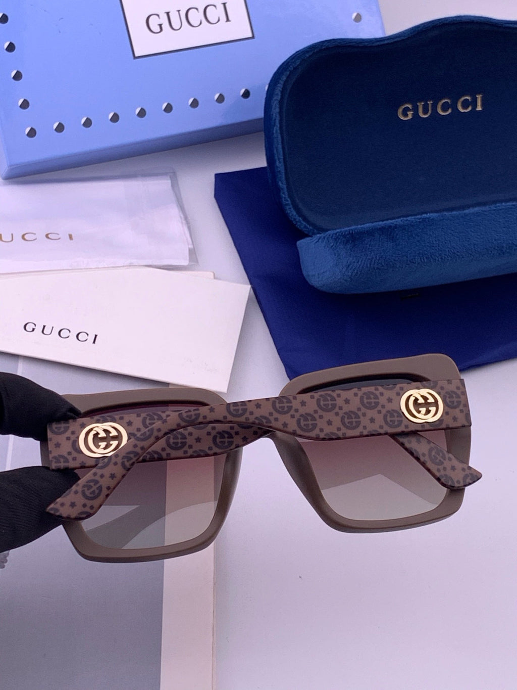 Gucci G4771 Polarized Square Pink Lens Sunglasses for Women - detail image 4