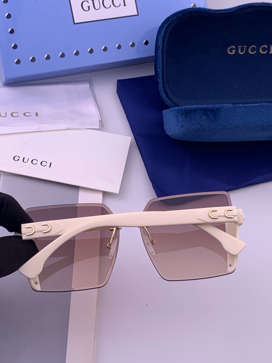 Gucci G3365 Square Brown Lens Sunglasses for Men & Women - detail image 2