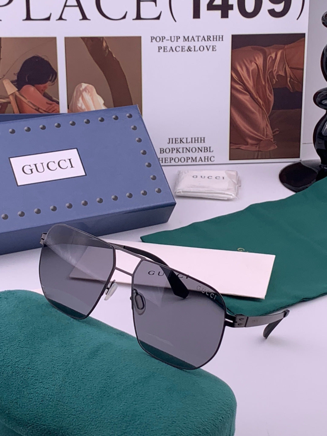 Gucci G2504 Fashion Black Lens Sunglasses for Men & Women - 464878 - detail image 2
