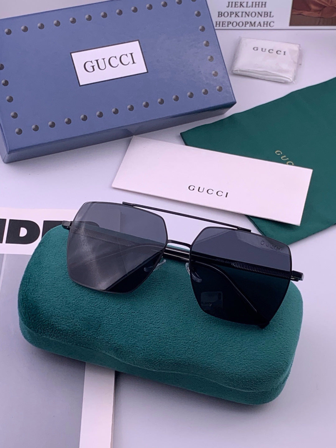 Gucci G5803 Polarized Aviator Black Lens Sunglasses for Men - 464879 - detail image 8