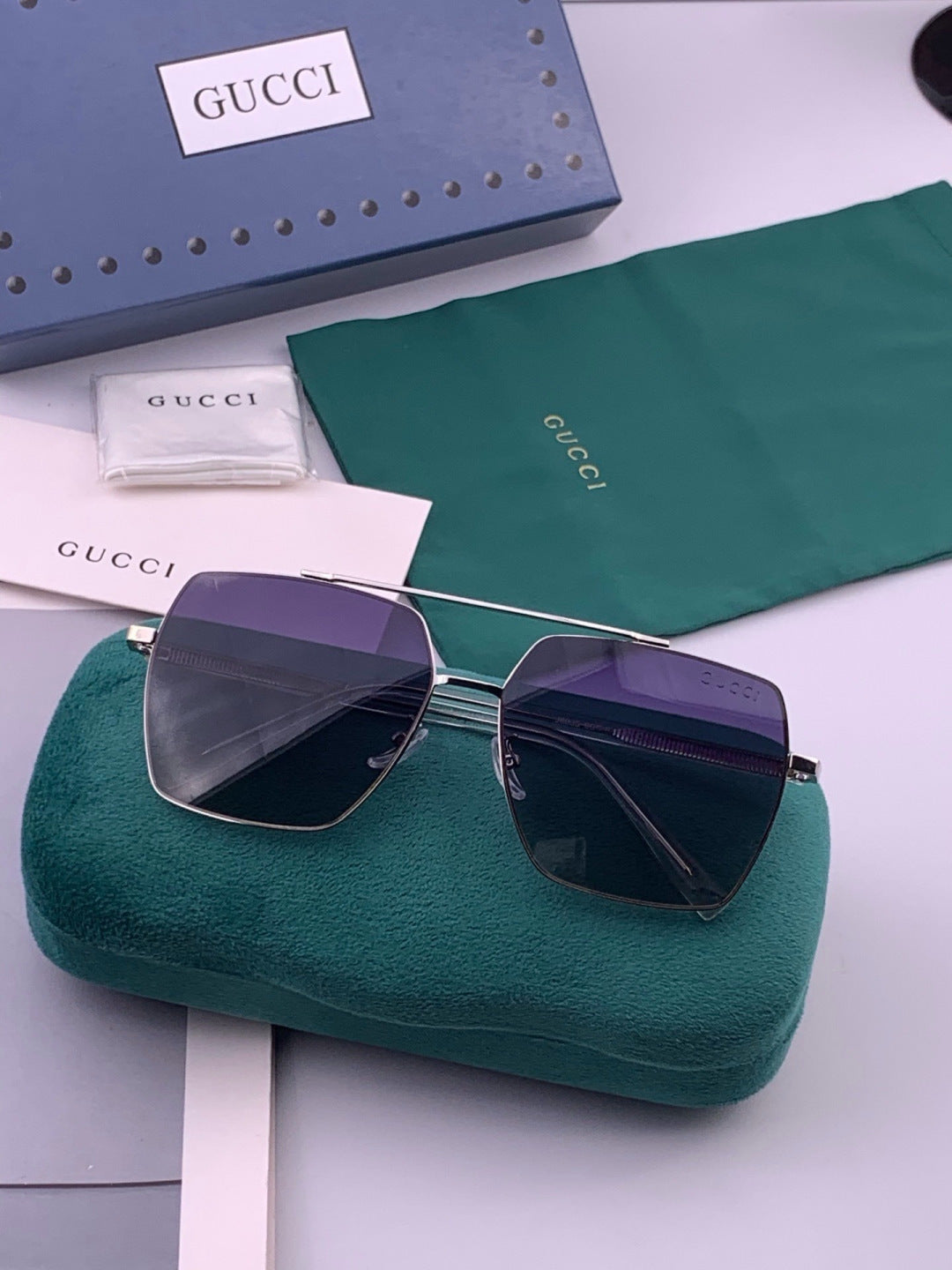 Gucci G5803 Polarized Aviator Black Lens Sunglasses for Men - 464880 - detail image 8