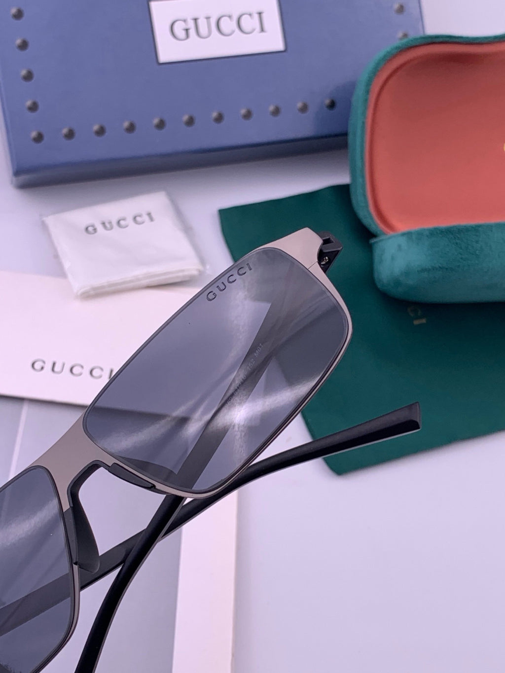 Gucci G2225 Polarized Aviator Gold Lens Sunglasses for Men - 464881 - detail image 3