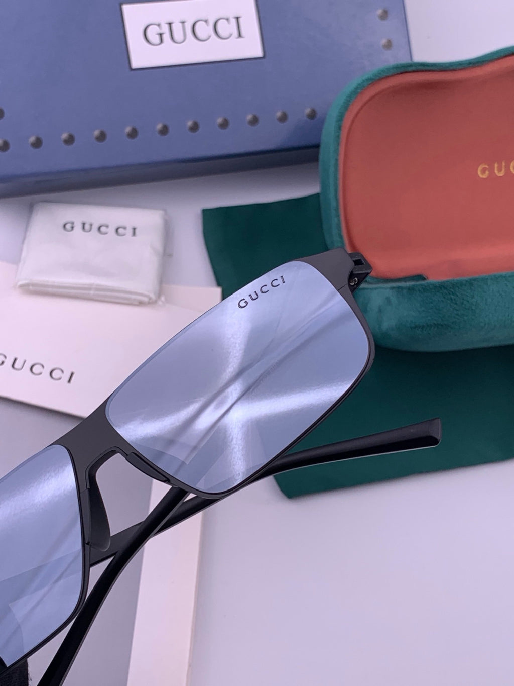 Gucci G2225 Polarized Aviator Gold Lens Sunglasses for Men - 464882 - detail image 4