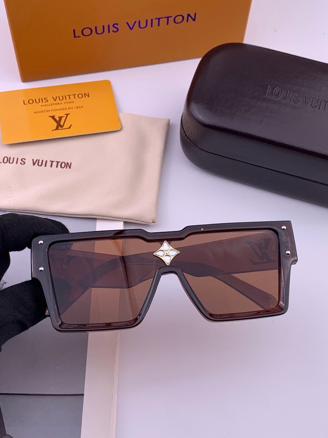 Louis Vuitton L7600 Square Black Lens Sunglasses for Women - 493230