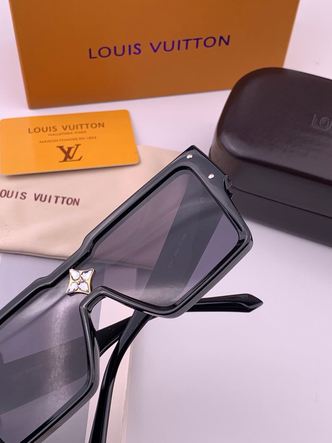 Louis Vuitton L7600 Square Black Lens Sunglasses for Women - detail image 6