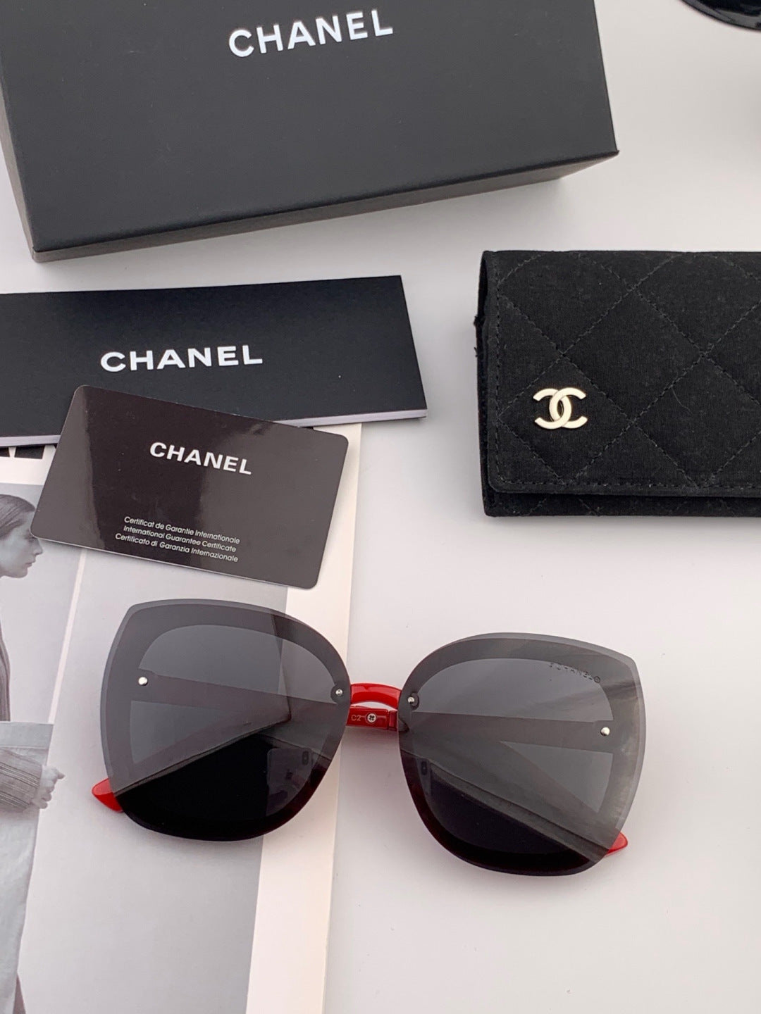 Chanel X062 Round Gold Lens Sunglasses for Men & Women - detail image 4