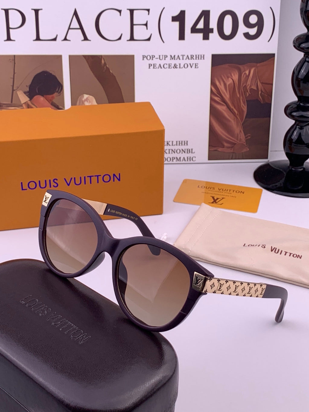 Louis Vuitton L87000 Oversized Black Lens Sunglasses for Men & Women - detail image 2