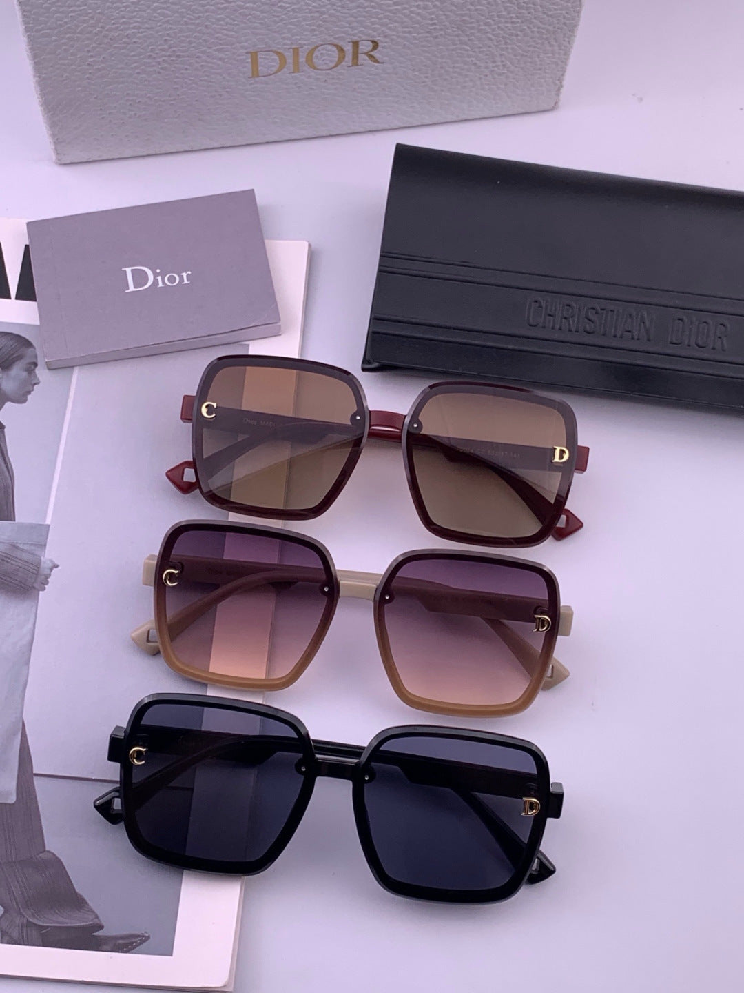 Louis Vuitton L37004 Oversized Purple Lens Sunglasses for Men & Women - 493209 - detail image 7