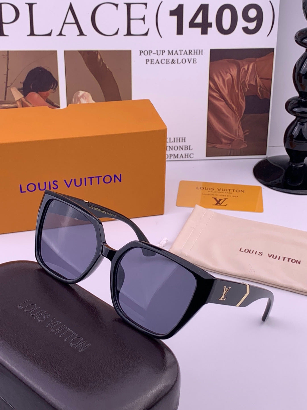 Louis Vuitton L77004 Oversized Black Lens Sunglasses for Men & Women