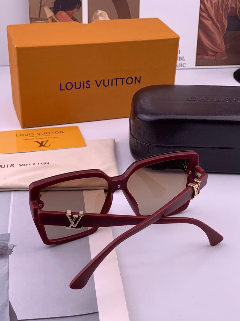 Louis Vuitton L57002 Oversized Purple Lens Sunglasses for Men & Women - 493218 - detail image 7