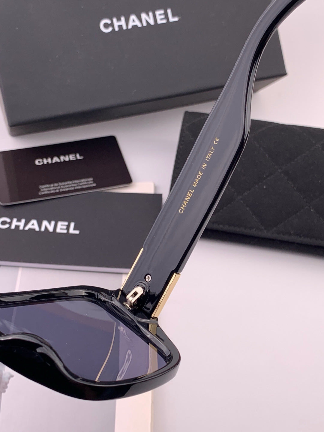 Chanel CH87004 Oversized Black Lens Sunglasses for Men & Women - detail image 5