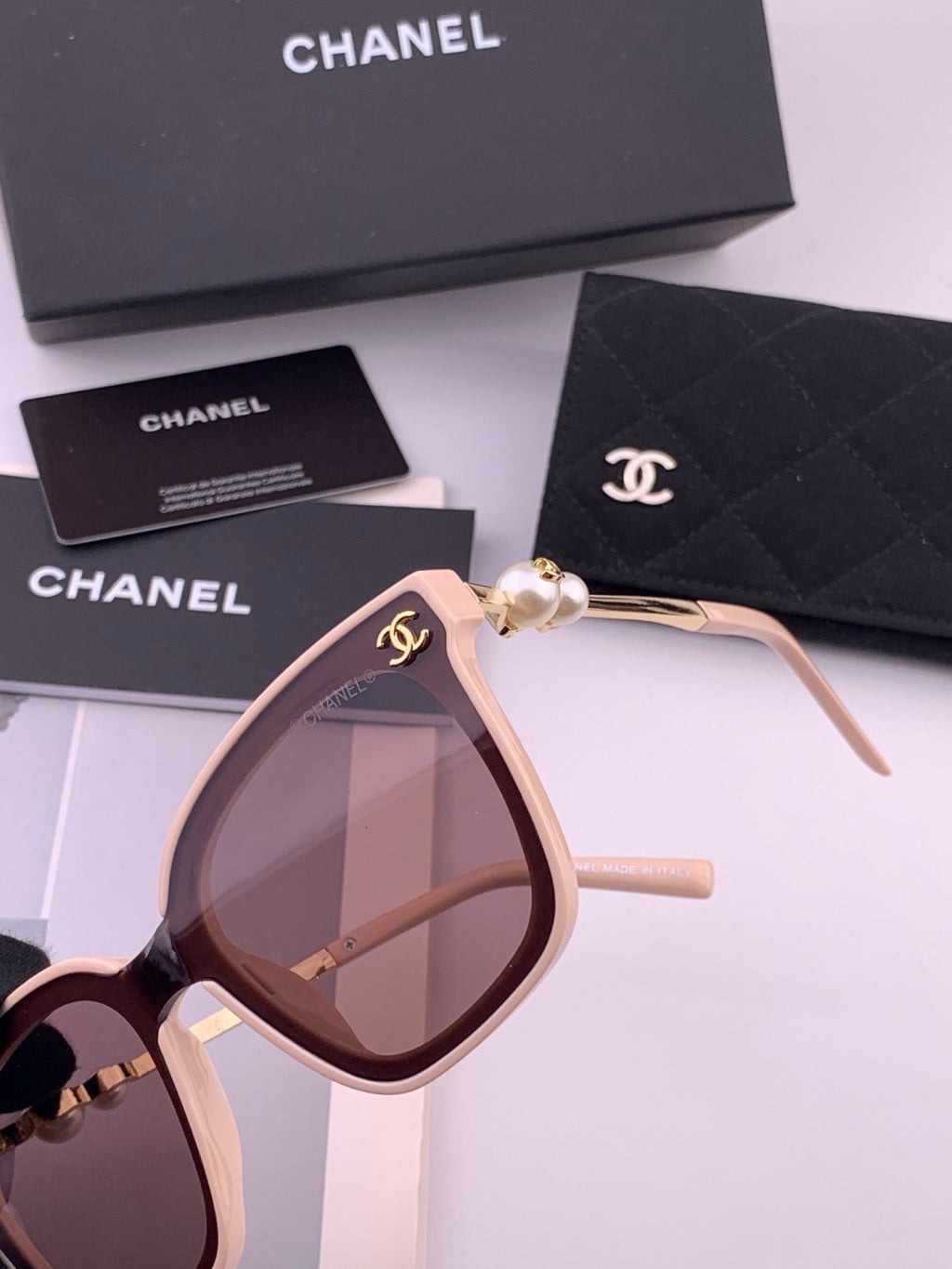 Chanel CH4231 Oversized Black Lens Sunglasses for Men & Women - detail image 5