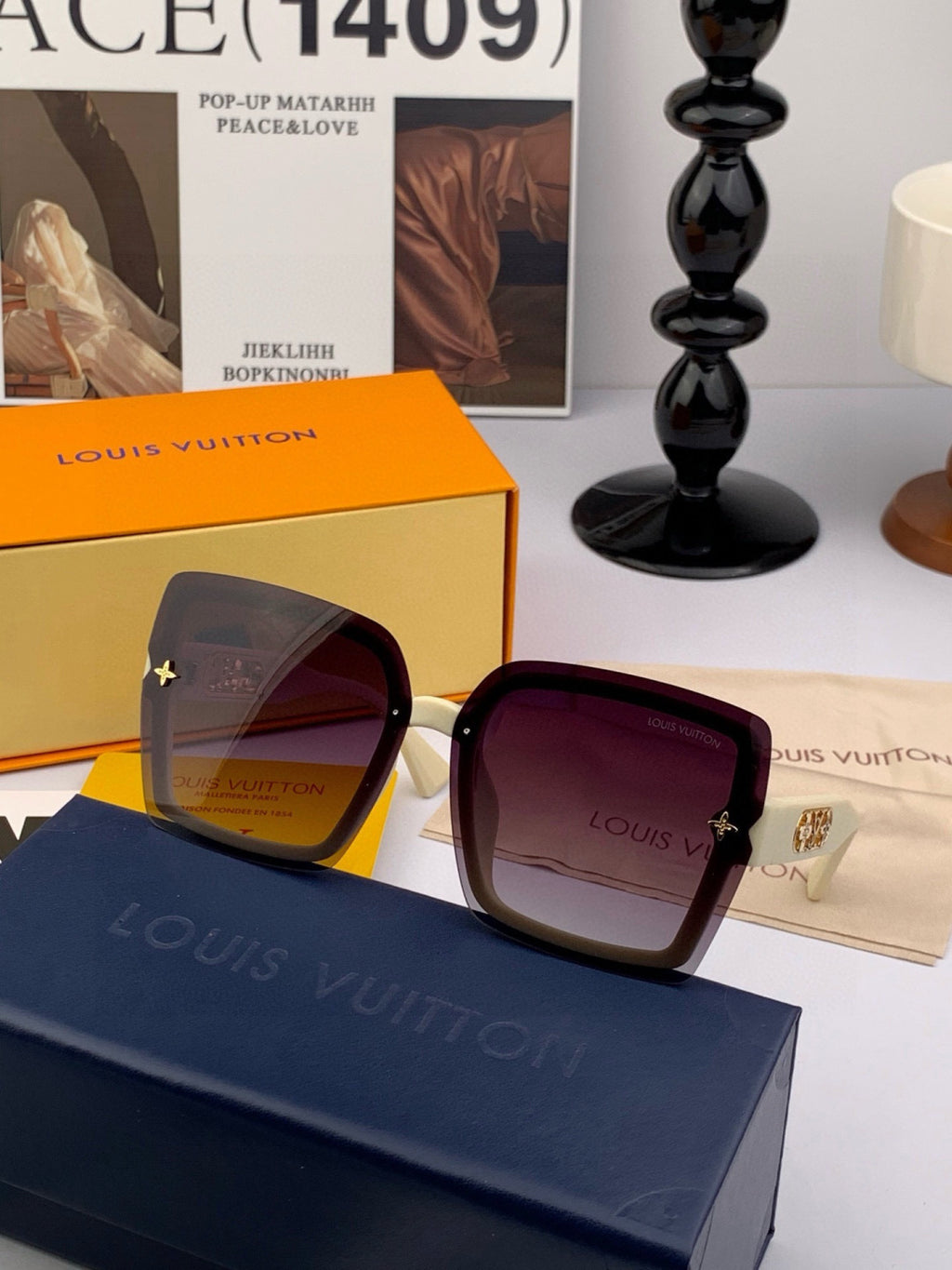 Louis Vuitton Fashion Gold Lens Sunglasses for Men & Women - 493226 - detail image 5