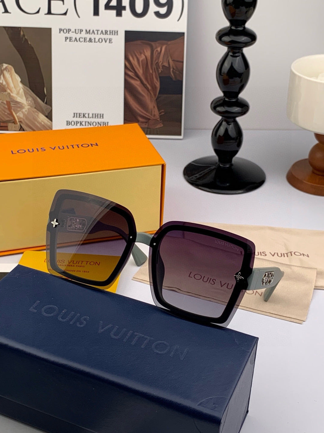 Louis Vuitton Fashion Gold Lens Sunglasses for Men & Women - 493226 - detail image 6