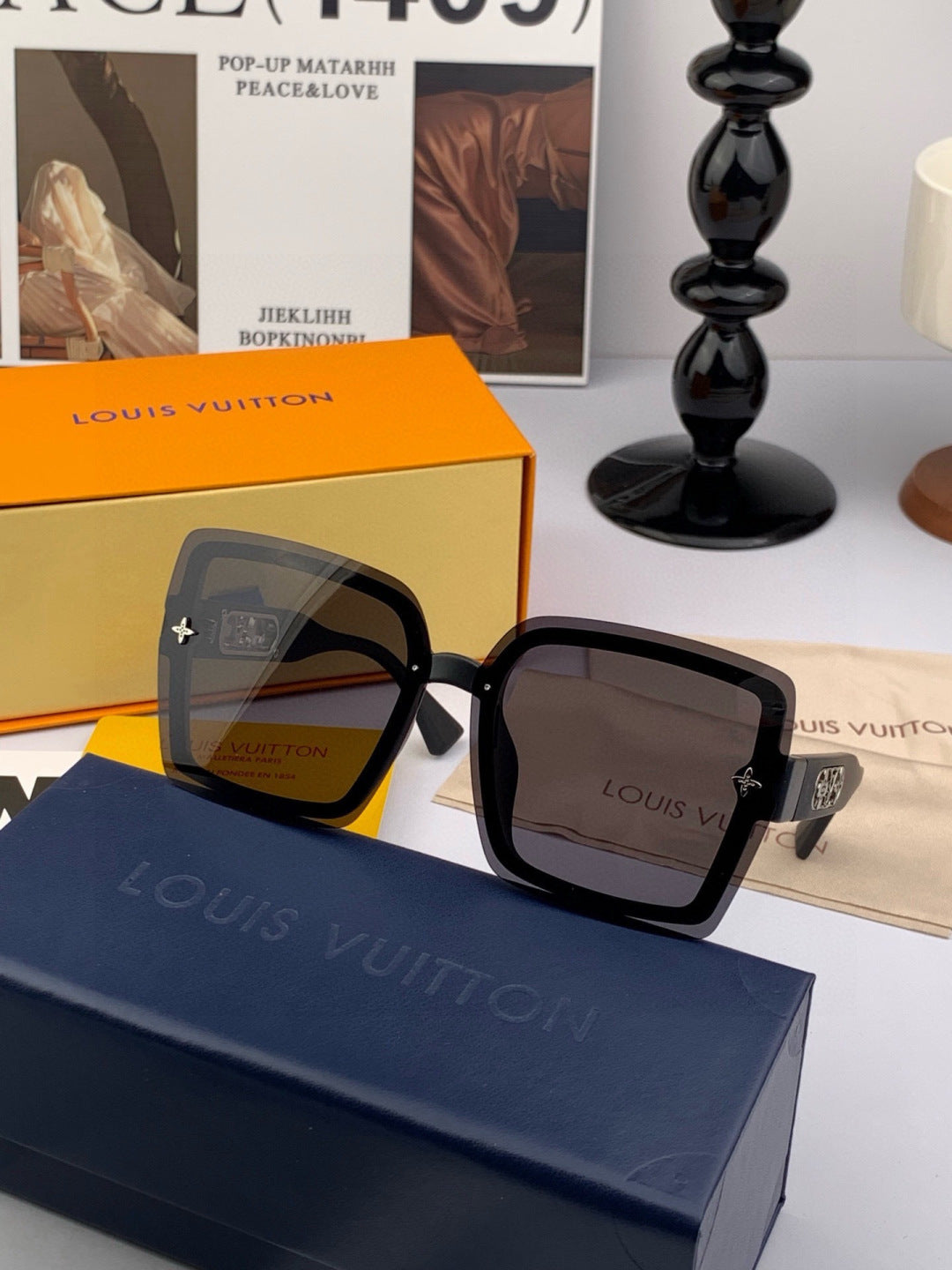 Louis Vuitton Fashion Gold Lens Sunglasses for Men & Women - 493226 - detail image 4
