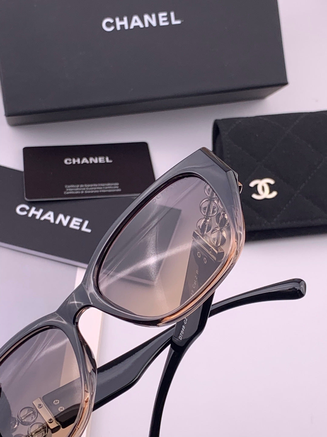 Chanel CH8754 Polarized Fashion Black Lens Sunglasses for Men & Women - 493577 - detail image 7