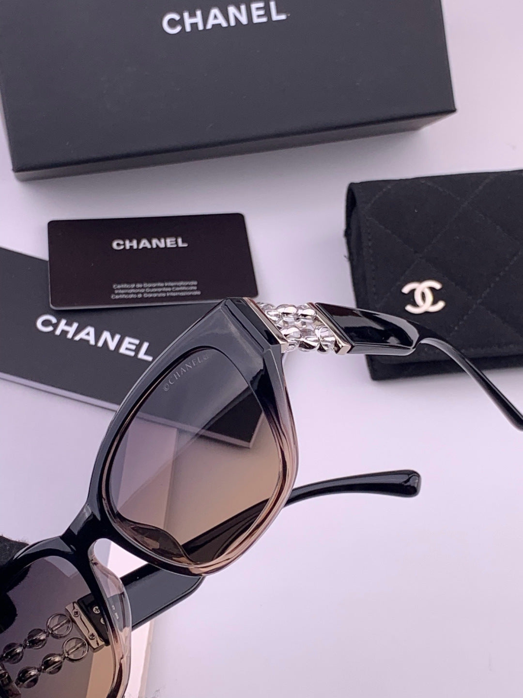 Chanel CH8754 Polarized Fashion Black Lens Sunglasses for Men & Women - 493577 - detail image 3