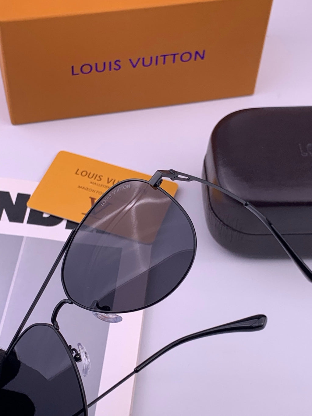 Louis Vuitton L5338 Polarized Aviator Blue Lens Sunglasses for Men & Women - detail image 3