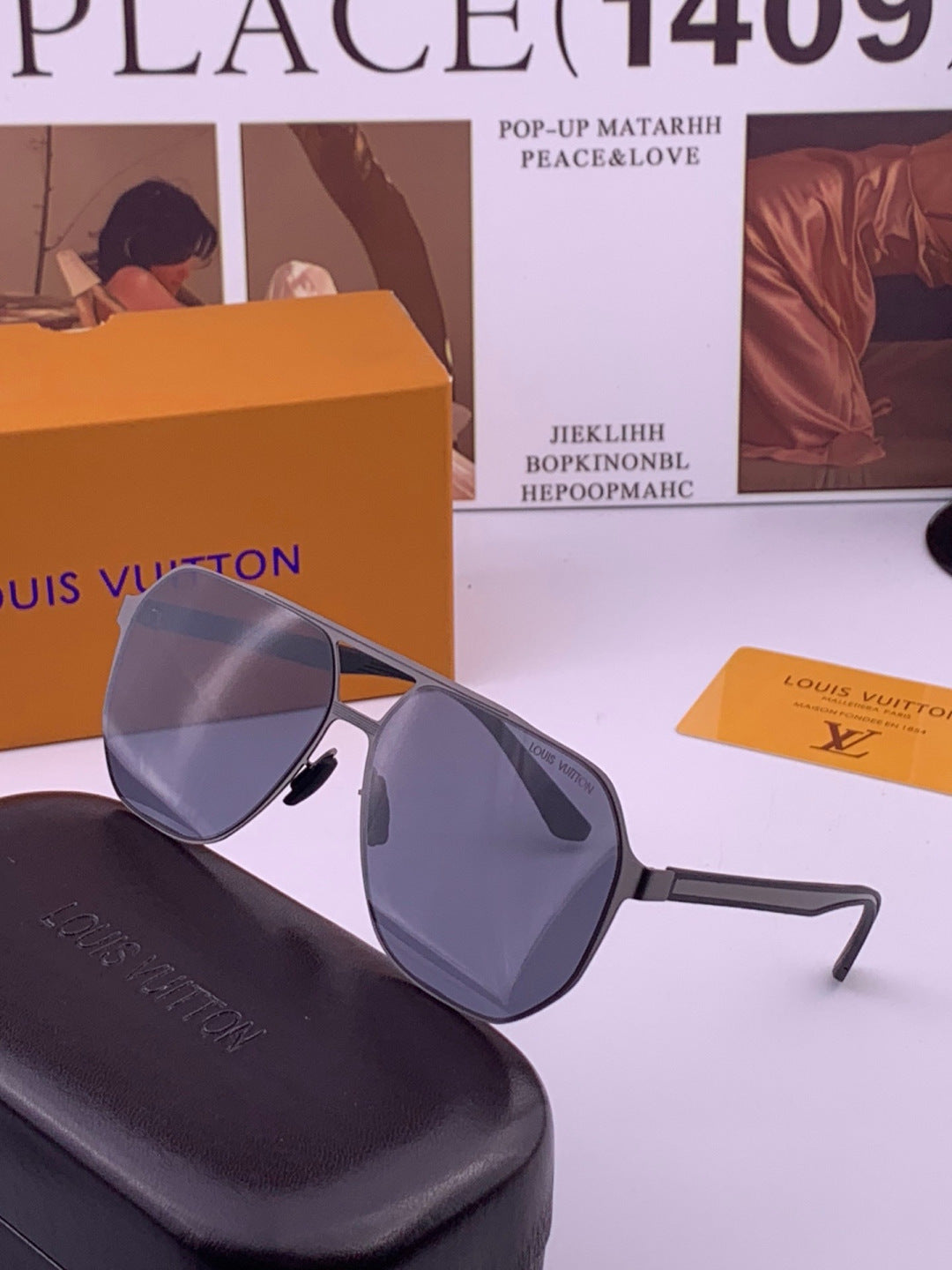 Louis Vuitton L116 Fashion Black Lens Sunglasses for Men & Women - detail image 2