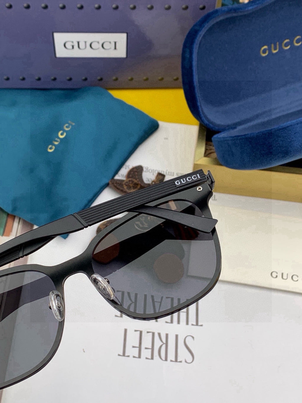 Gucci G075 Fashion Brown Lens Sunglasses for Men & Women - detail image 5