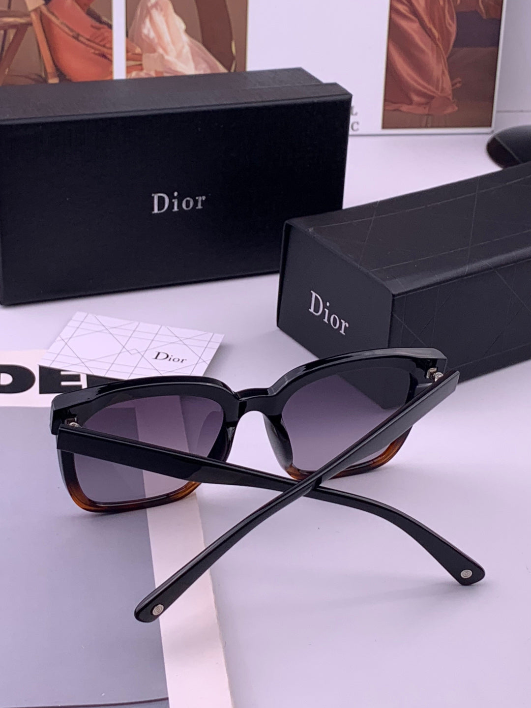 Gucci G752 Polarized Square Brown Lens Sunglasses for Women - detail image 3