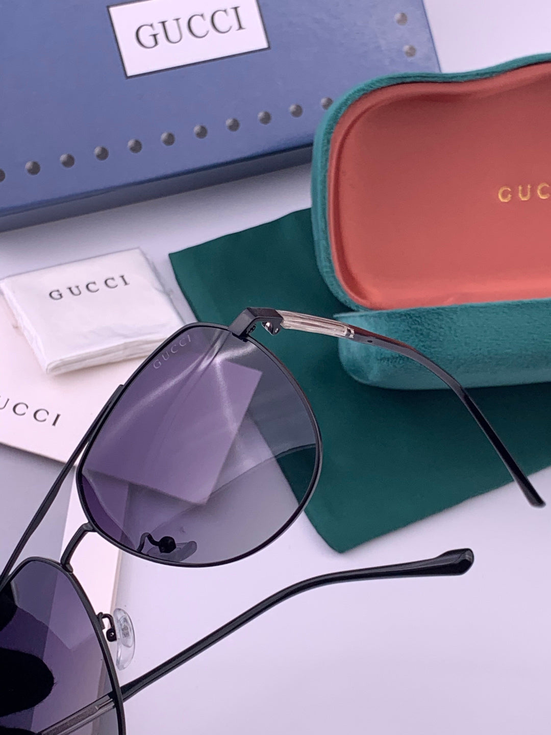 Gucci 5327 Polarized Aviator Gold Lens Sunglasses for Men & Women - 493435 - detail image 5