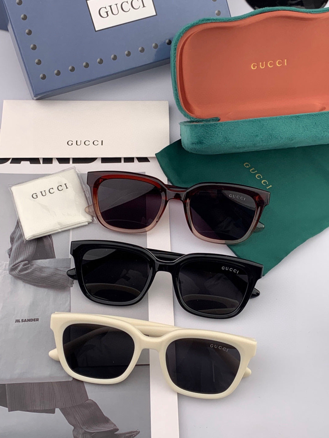 Gucci G5108 Polarized Square Black Lens Sunglasses for Women - detail image 7