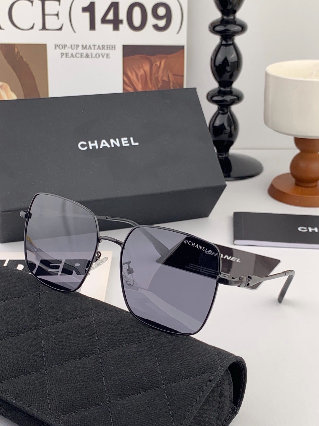 Chanel CH25813 Fashion Gold Lens Sunglasses for Men & Women - detail image 5