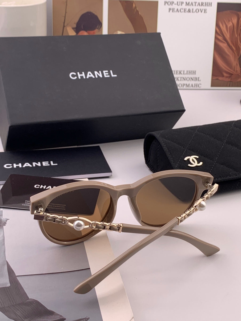 Chanel CH9787 Polarized Oversized Gray Lens Sunglasses for Men & Women - detail image 5