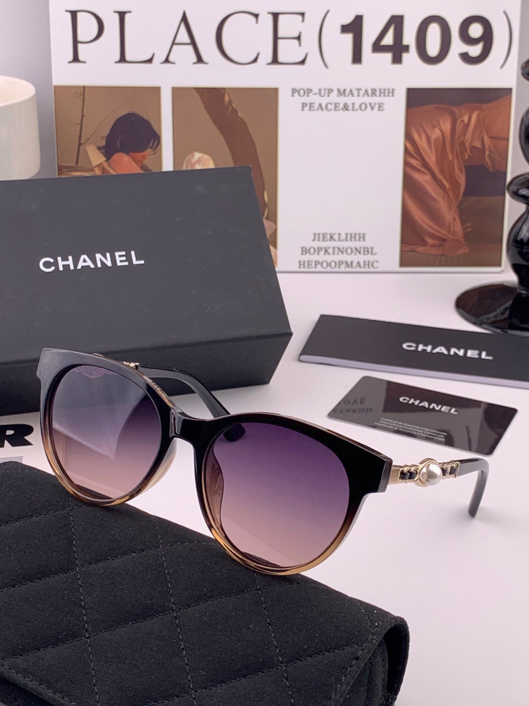 Chanel CH9787 Polarized Oversized Gray Lens Sunglasses for Men & Women - detail image 2
