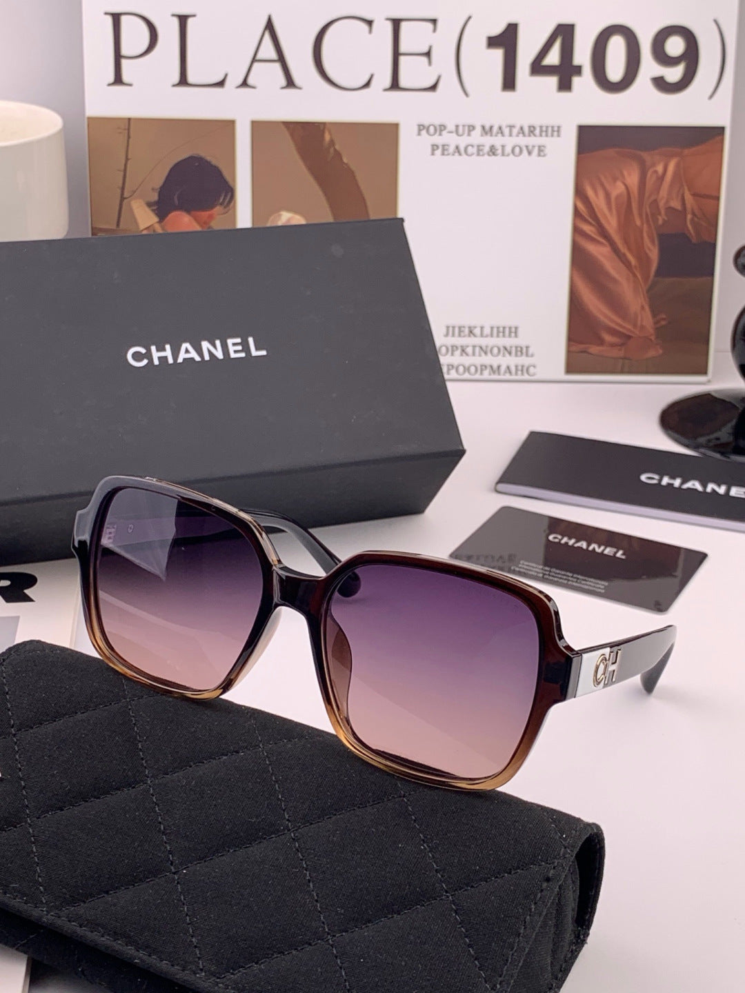 Chanel CH2787 Polarized Square Gold Lens Sunglasses for Women - detail image 3