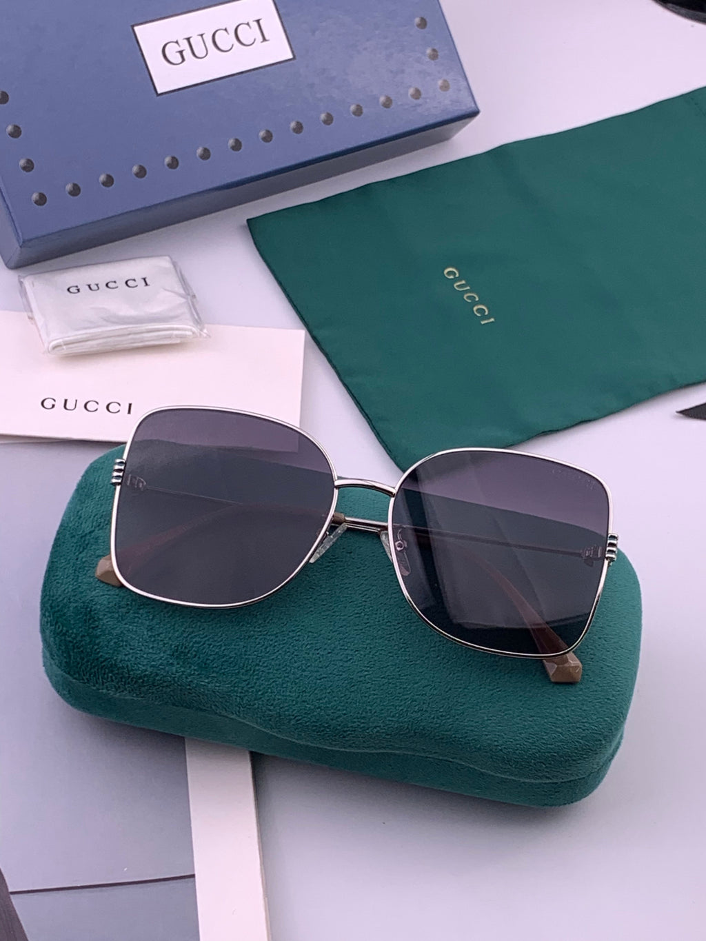 Gucci G2330 Polarized Round Black Lens Sunglasses for Women - detail image 6
