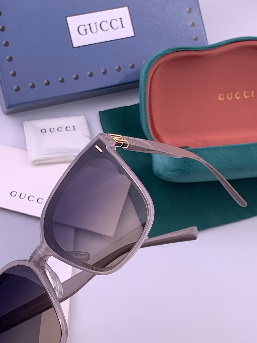 Gucci G60 Polarized Square Brown Lens Sunglasses for Men & Women - 493249 - detail image 3