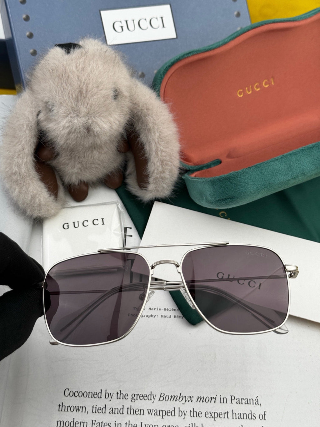 Gucci G4203 Polarized Aviator Gold Lens Sunglasses for Men & Women - detail image 2