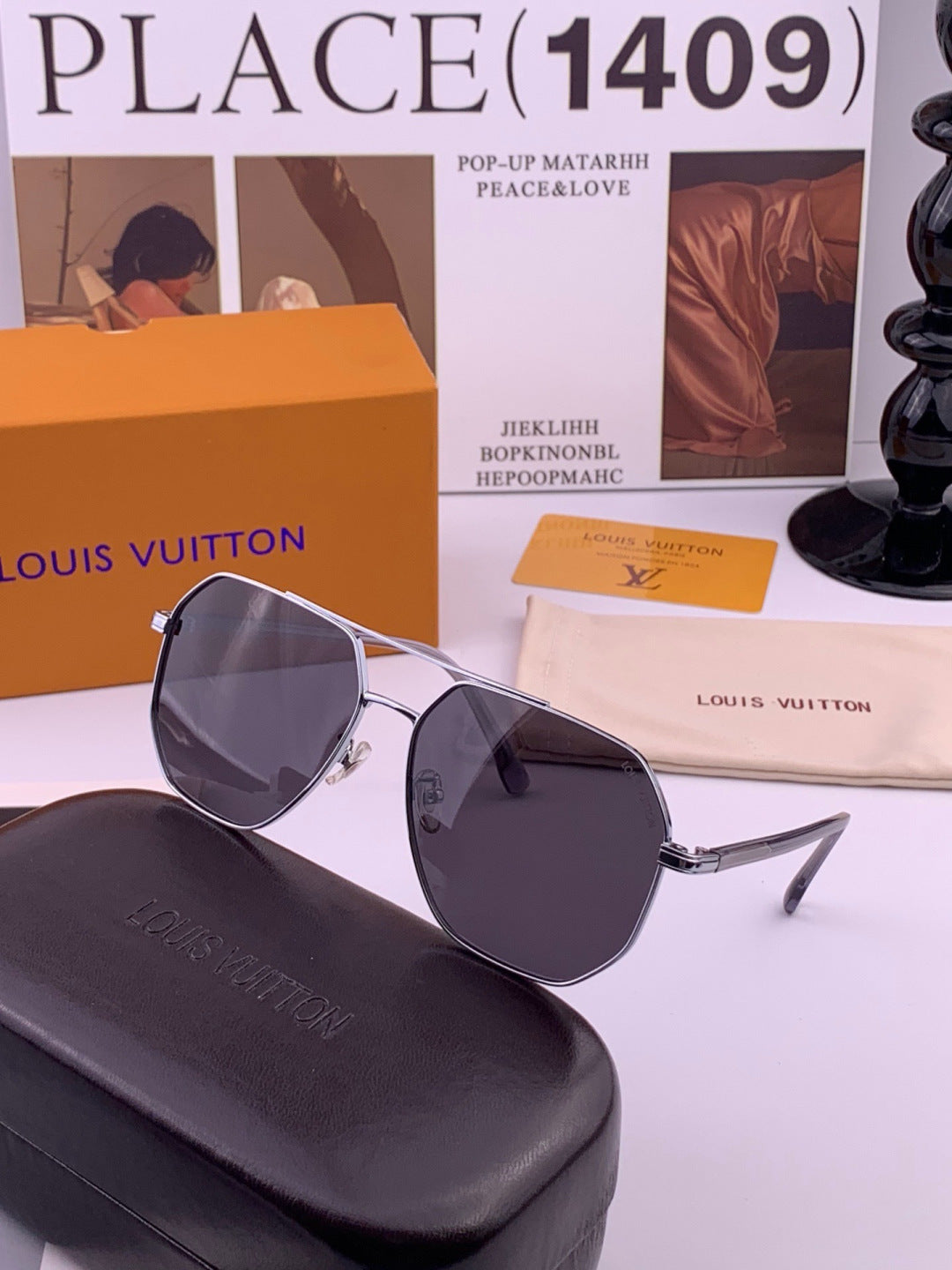 Louis Vuitton L8863 Polarized Aviator Black Lens Sunglasses for Men & Women - detail image 6