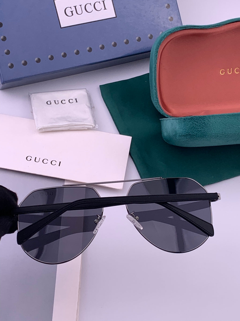 Gucci G5381 Polarized Aviator Gold Lens Sunglasses for Men & Women - detail image 6